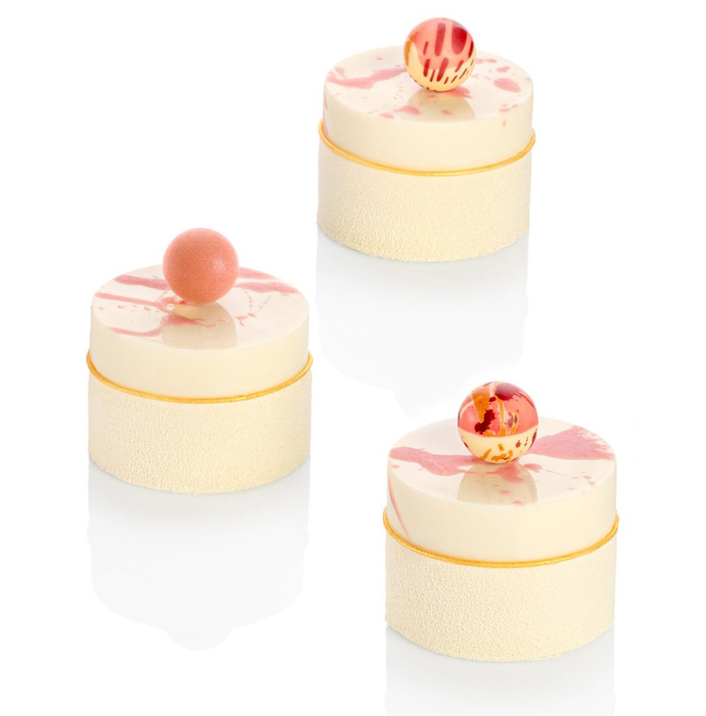 Florence amour deser na walentynki z czekoladowymi kulkami